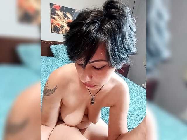 Capturi de ecran de difuzare Jade69