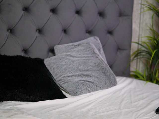 Capturi de ecran de difuzare JadeHasy