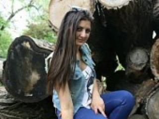 Chat video erotic jamelya1
