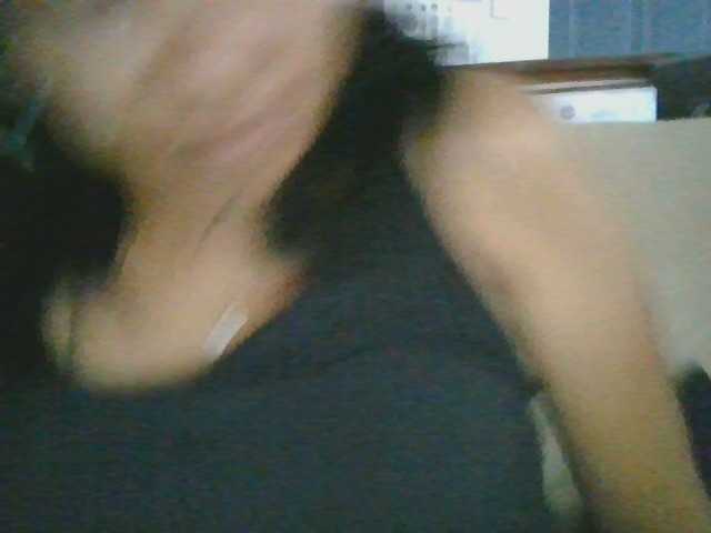 Capturi de ecran de difuzare Tina_Jade