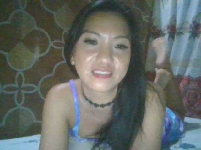 Capturi de ecran de difuzare Tina_Jade