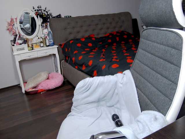 Capturi de ecran de difuzare Jennifer95