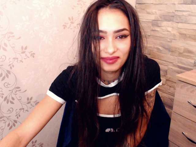 Capturi de ecran de difuzare JessicaBelle