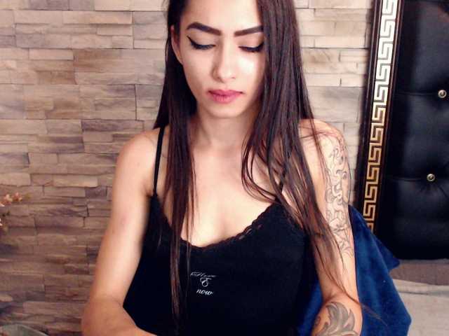 Capturi de ecran de difuzare JessicaBelle