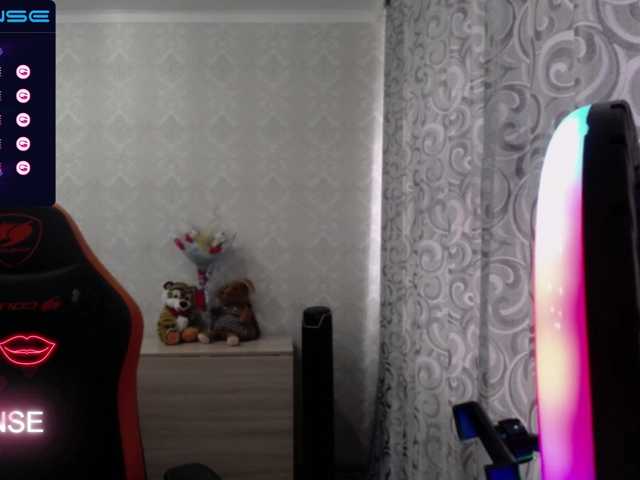 Capturi de ecran de difuzare Monikaa22