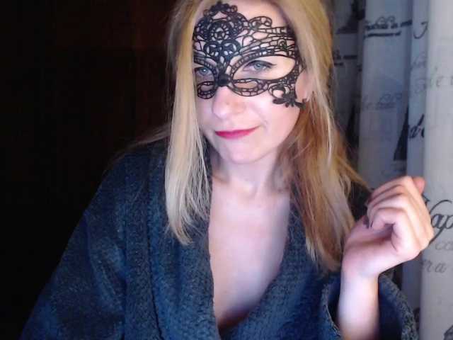 Capturi de ecran de difuzare JoanFoxy