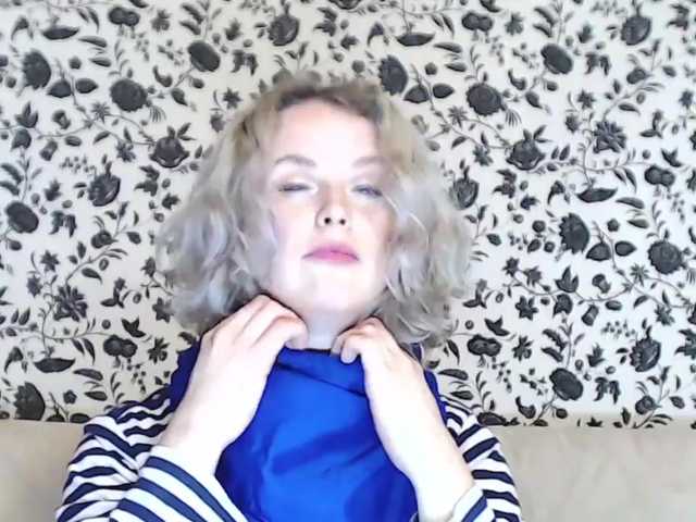 Capturi de ecran de difuzare JosephineG