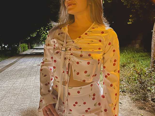 Fotografie a profilului juicy-peachh