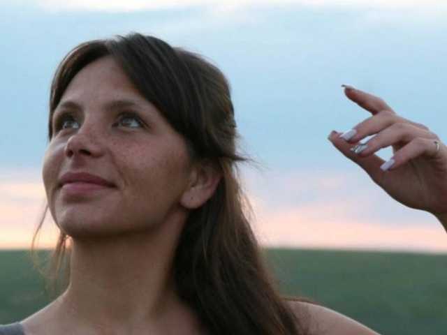 Fotografie a profilului Julia-touch
