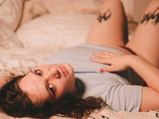 Chat video erotic JuliaGiez