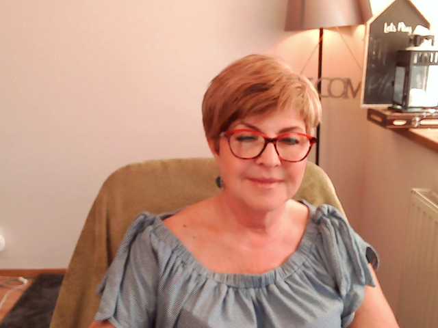Capturi de ecran de difuzare julieamberx