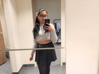 Chat video erotic JulietShy