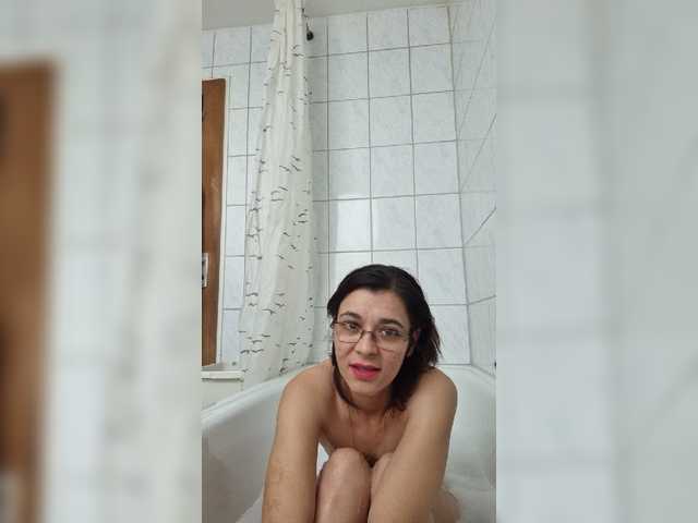 Capturi de ecran de difuzare julya-hot