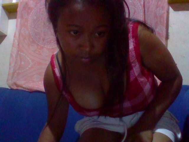 Capturi de ecran de difuzare June-hot