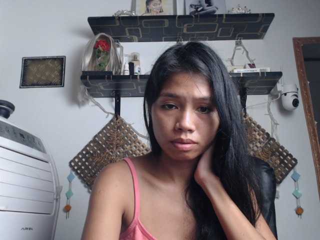 Capturi de ecran de difuzare Junglewoman