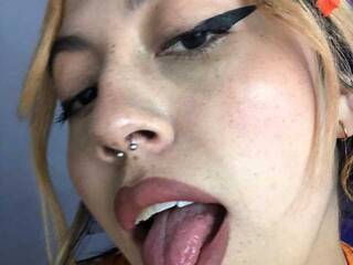 Chat video erotic Kaia-tay