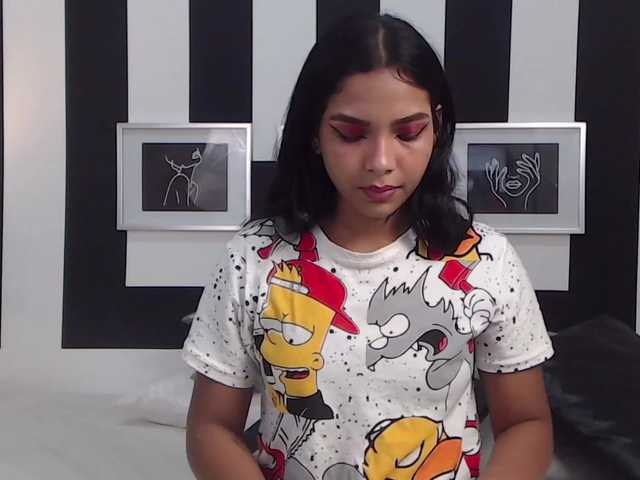 Capturi de ecran de difuzare KailyLewis