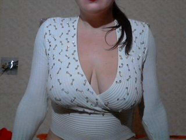 Capturi de ecran de difuzare Izabella_look