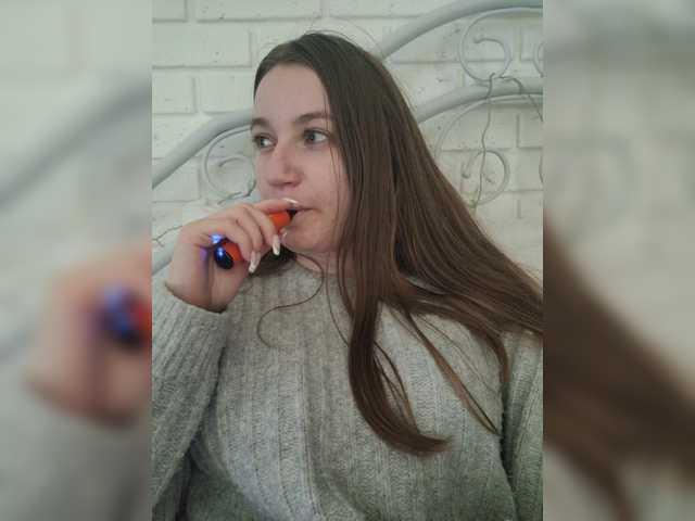 Capturi de ecran de difuzare _MaLiNKA_