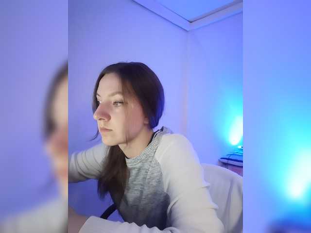 Capturi de ecran de difuzare KARINA-SEY