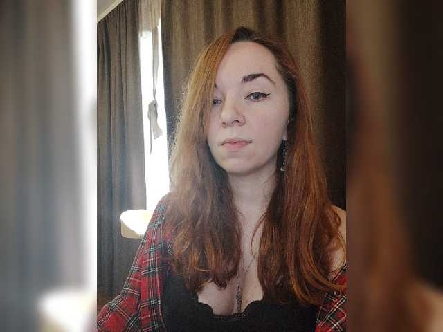 Capturi de ecran de difuzare KassandraMiss