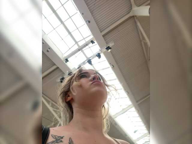 Capturi de ecran de difuzare Kate_kotuk