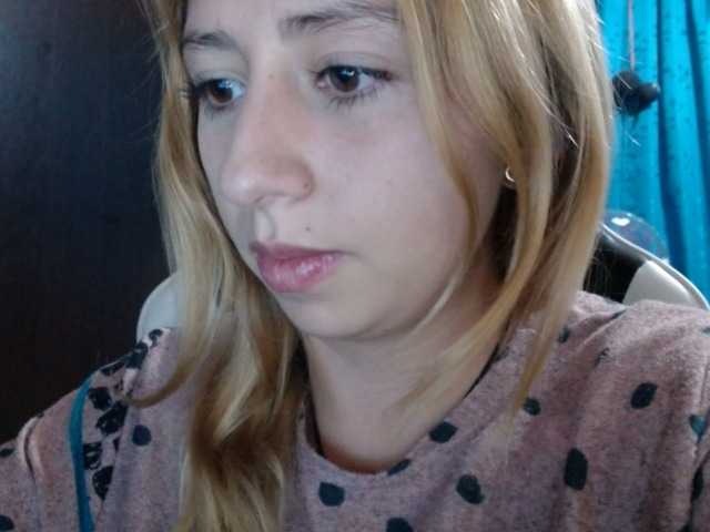 Capturi de ecran de difuzare kathia11