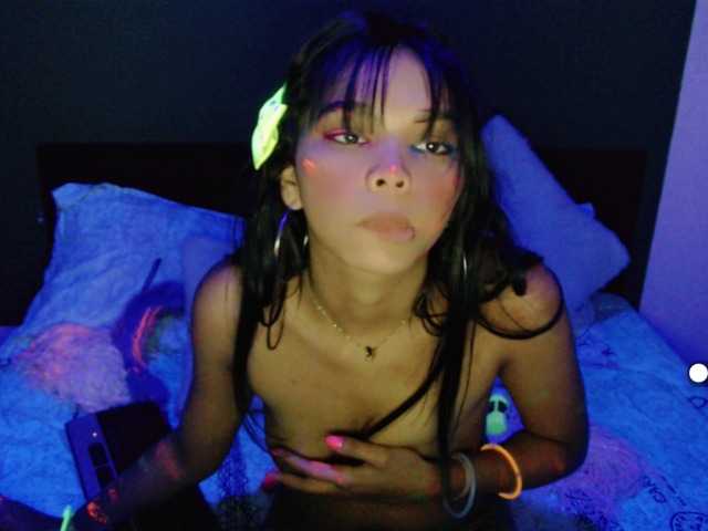 Fotografii Kathleen show neon #feet #ass #squirt #lush #anal #nailon #teenagers #+18 #bdsm #Anal Games#cum,#latina,#masturbation #oil, ,#Sex with dildo. #young #deep Throat #cam2cam #anal #submissive#costume#new #Game with dildo.