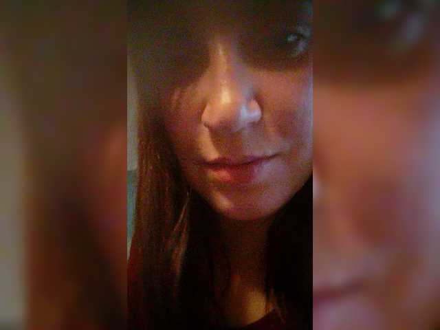 Capturi de ecran de difuzare KatrineJoy