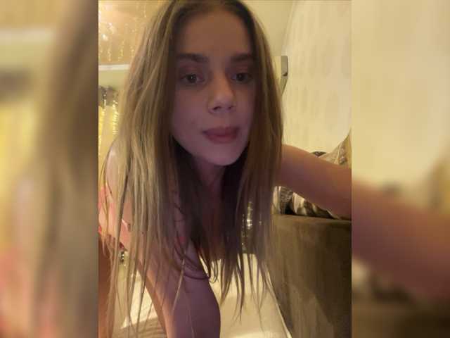 Capturi de ecran de difuzare KATIOIIIA