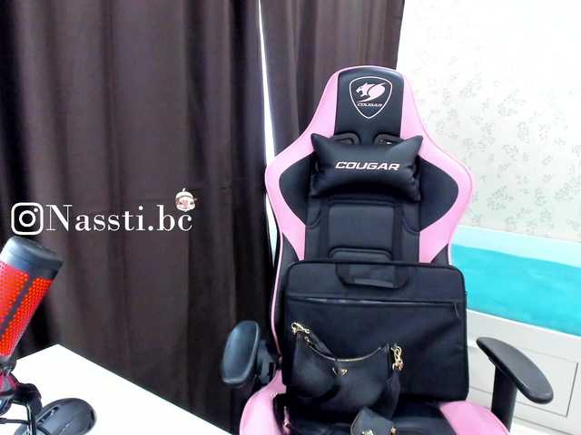 Capturi de ecran de difuzare Nassti