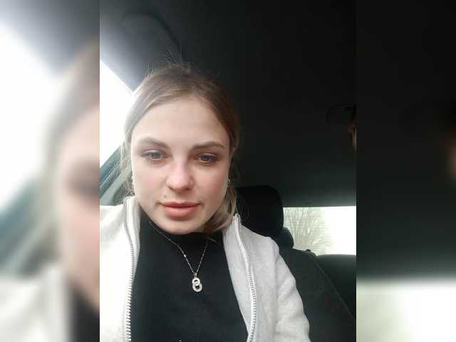 Capturi de ecran de difuzare Keitri