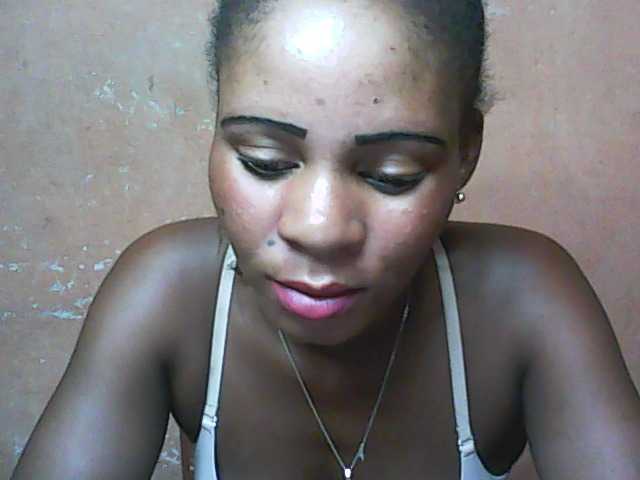 Capturi de ecran de difuzare kattybraid