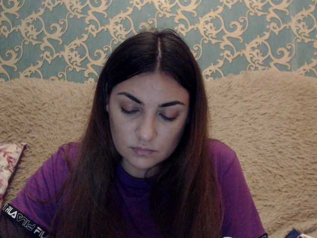 Capturi de ecran de difuzare KattyCandy