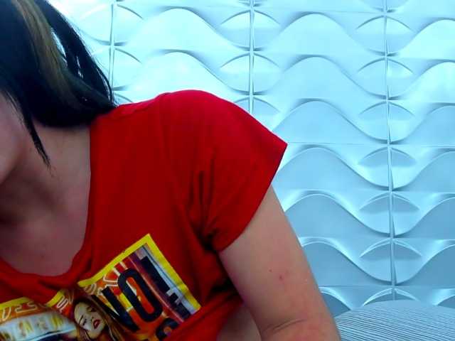 Capturi de ecran de difuzare KattyRuiz