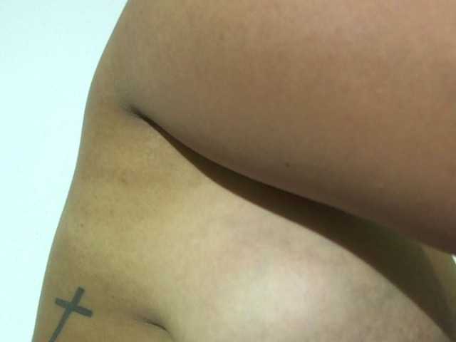 Fotografii kellylatinhot bigass bigtits latina ebony tattoo