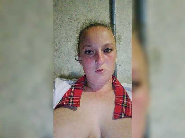 Capturi de ecran de difuzare KellyXOn