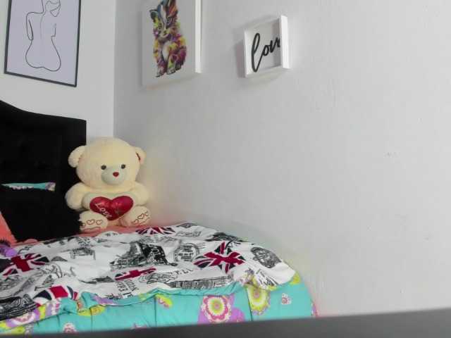 Capturi de ecran de difuzare Kendall-sexy