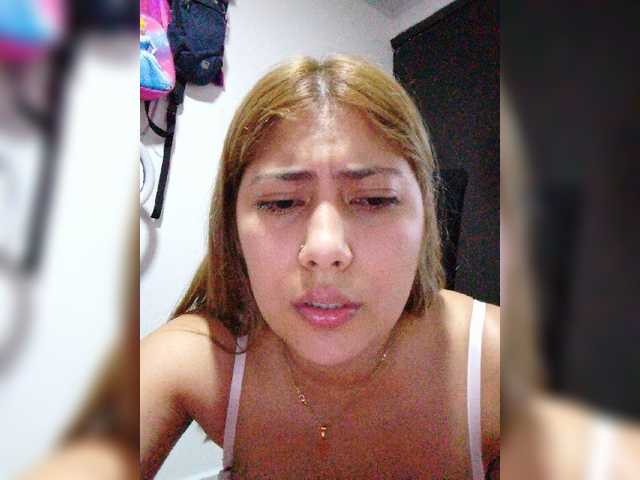 Capturi de ecran de difuzare Kendall-sexy