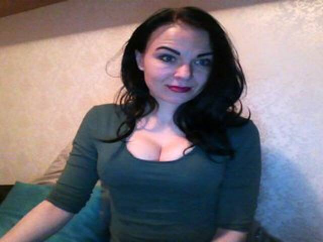 Capturi de ecran de difuzare KendallLUXE