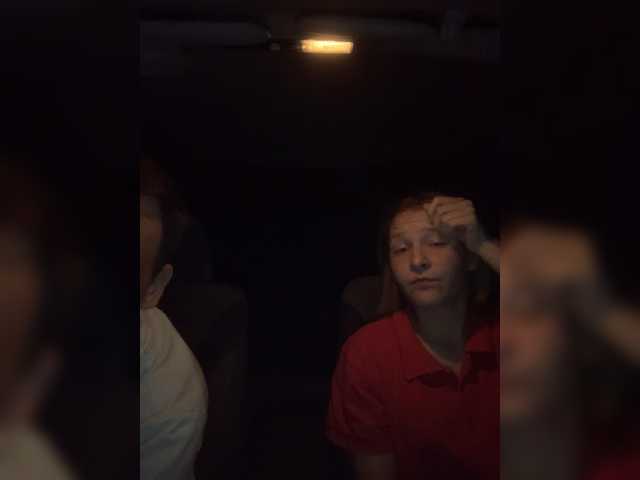 Capturi de ecran de difuzare Ketsumiaa