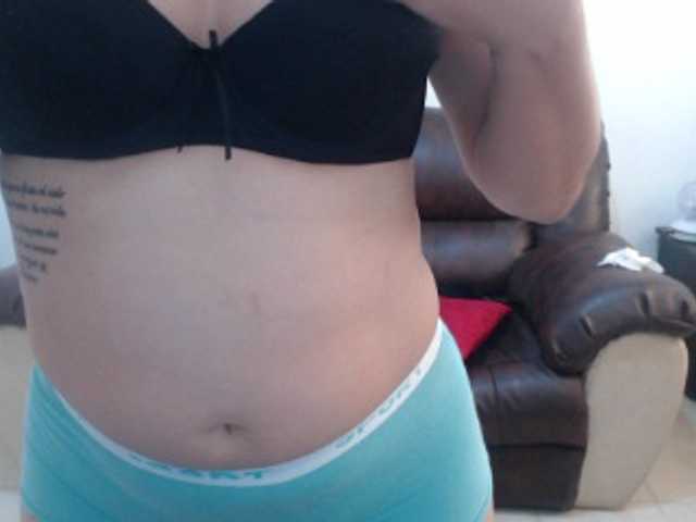 Capturi de ecran de difuzare khamila