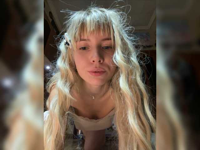 Capturi de ecran de difuzare KiKas__so