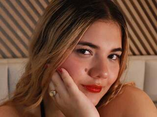 Chat video erotic kiky-mei