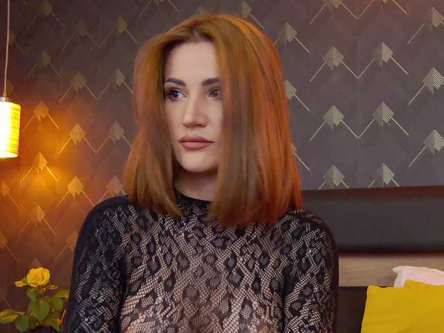 Capturi de ecran de difuzare KimSkye