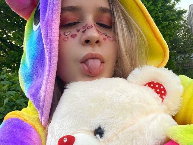 Fotografie a profilului Kira-Li-Lime