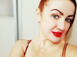 Chat video erotic KiraXTender