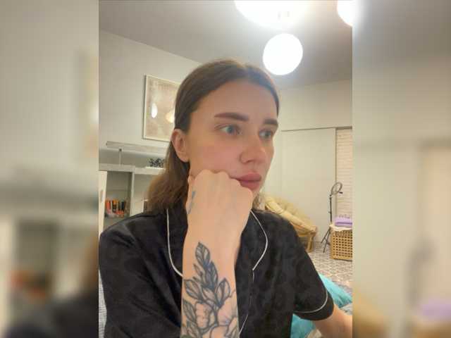 Capturi de ecran de difuzare kirallove
