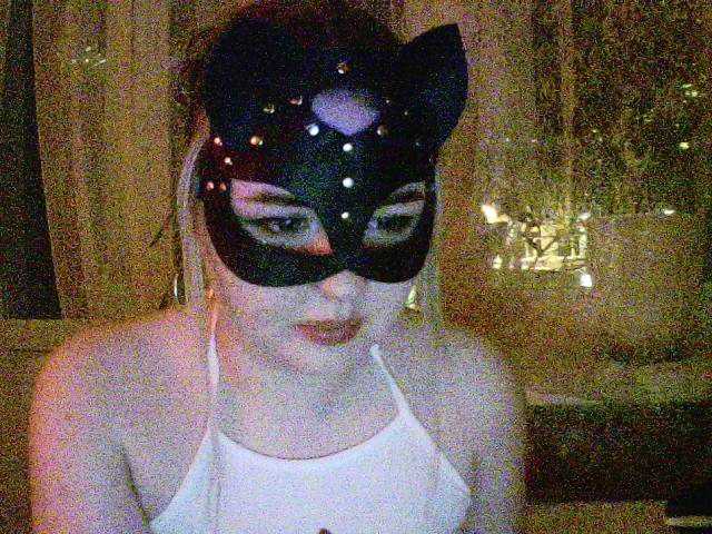 Capturi de ecran de difuzare Katya_queen