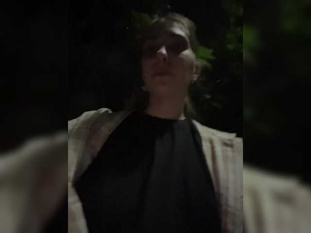 Capturi de ecran de difuzare Kisolya22